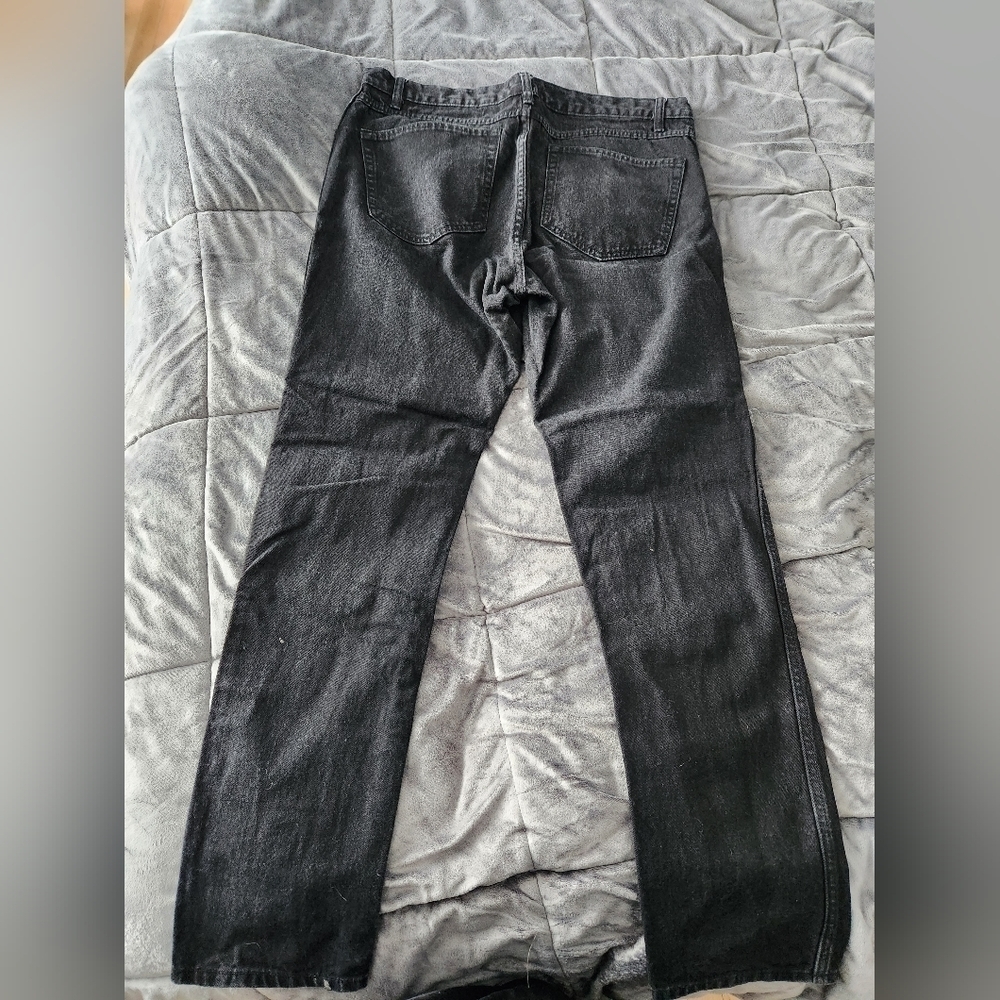 Tapered Ripped  Jeans - Picture 6 of 7